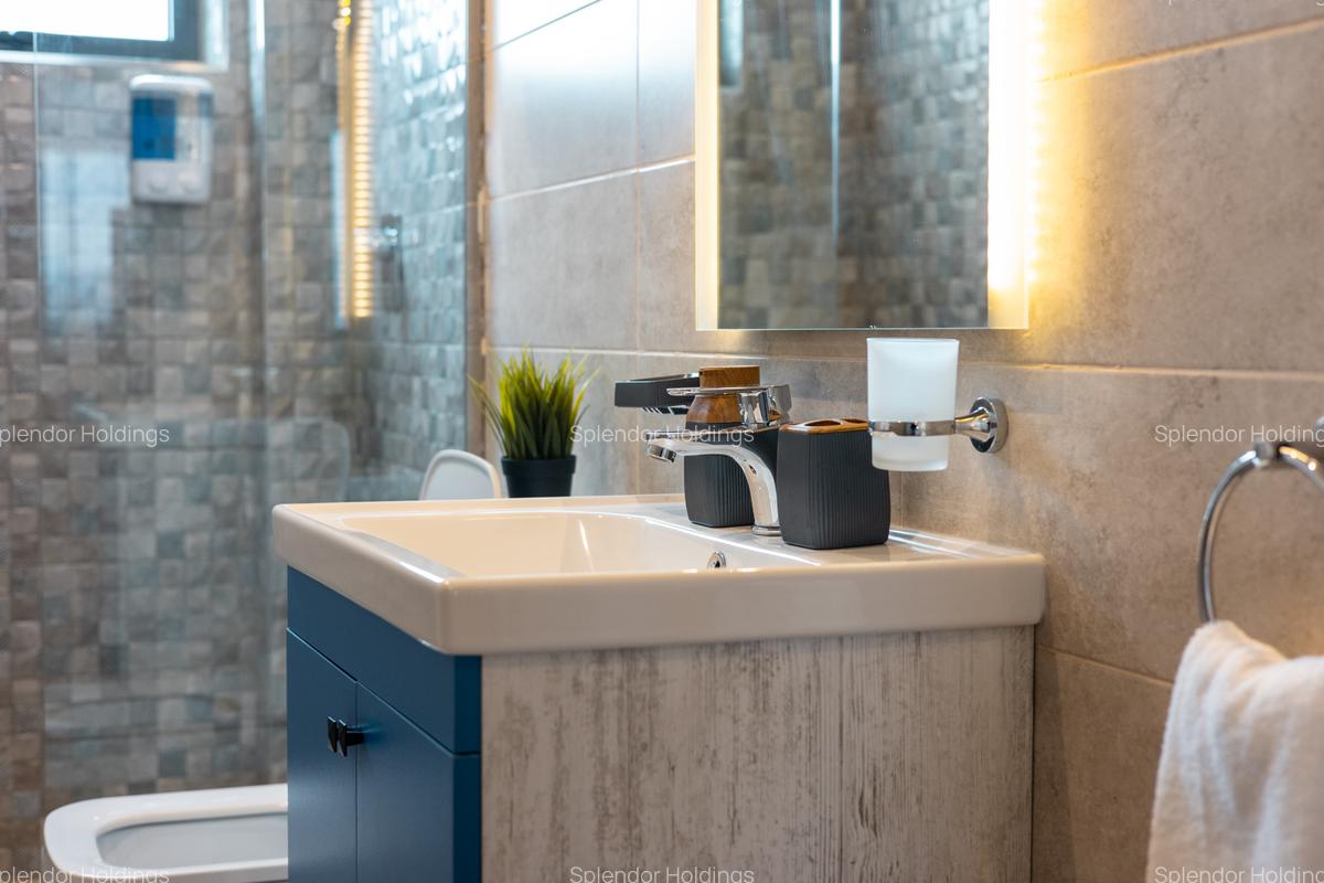 2 Bed Apartment with En Suite in Riverside - 8