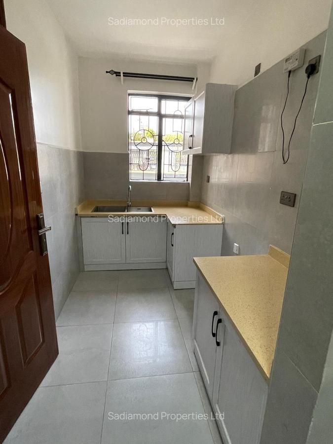 1 Bed Apartment with En Suite in Westlands Area - 5