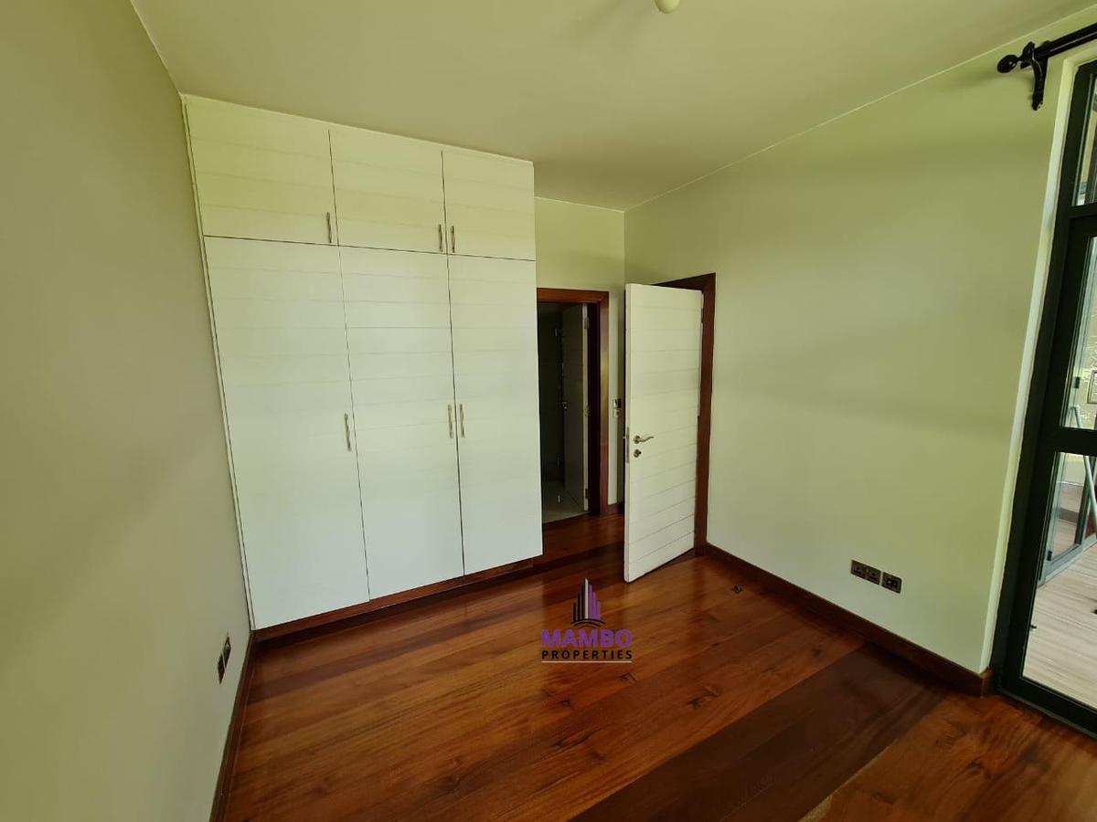 3 Bed Apartment with En Suite at Muthangari Drive - 10