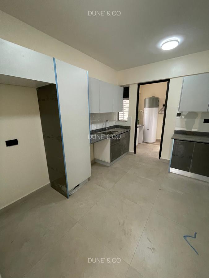 3 Bed Apartment with En Suite in Westlands Area - 6