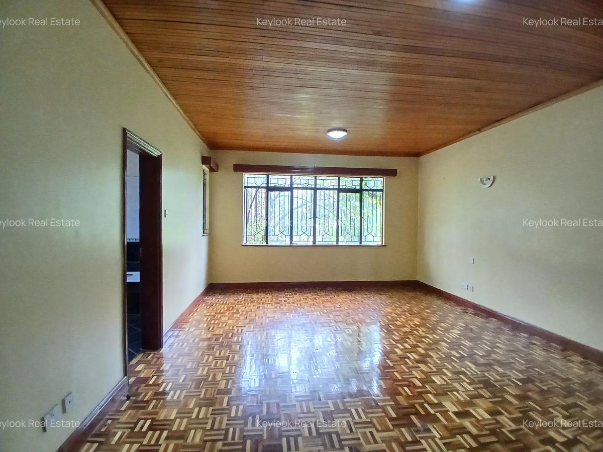 4 Bed Townhouse with En Suite at Lavington Green - 11