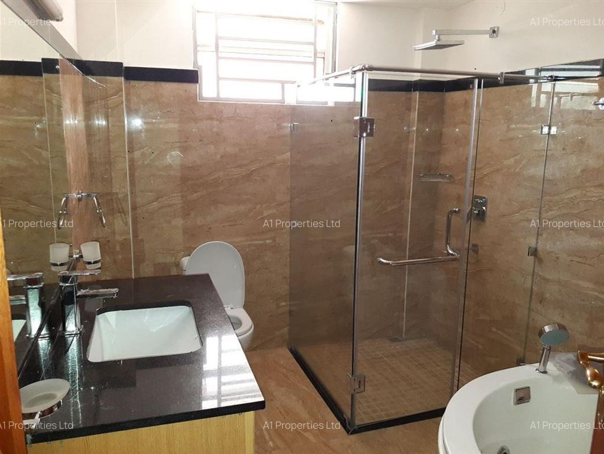 4 Bed Apartment in Kileleshwa - 8