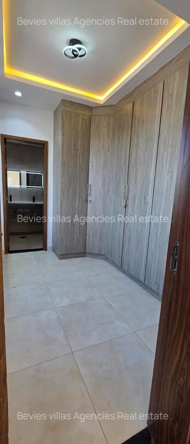 4 Bed Apartment with En Suite at Parklands - 5