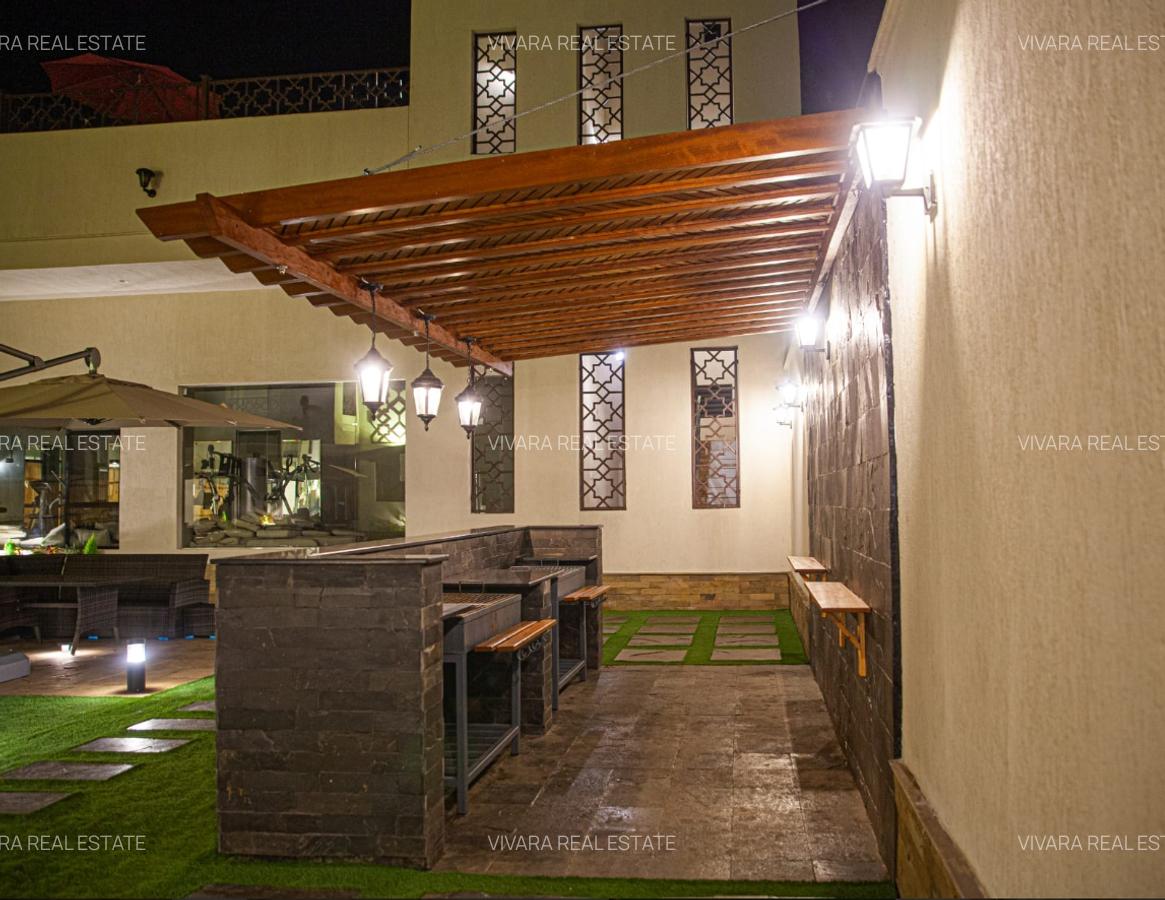 1 Bed Apartment with Swimming Pool in Kileleshwa - 1