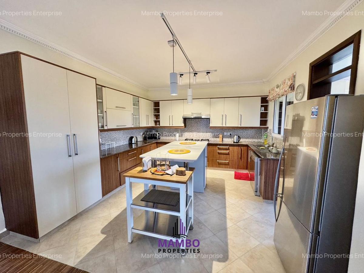 Furnished 3 Bed Apartment with En Suite at Brookside Drive - 13