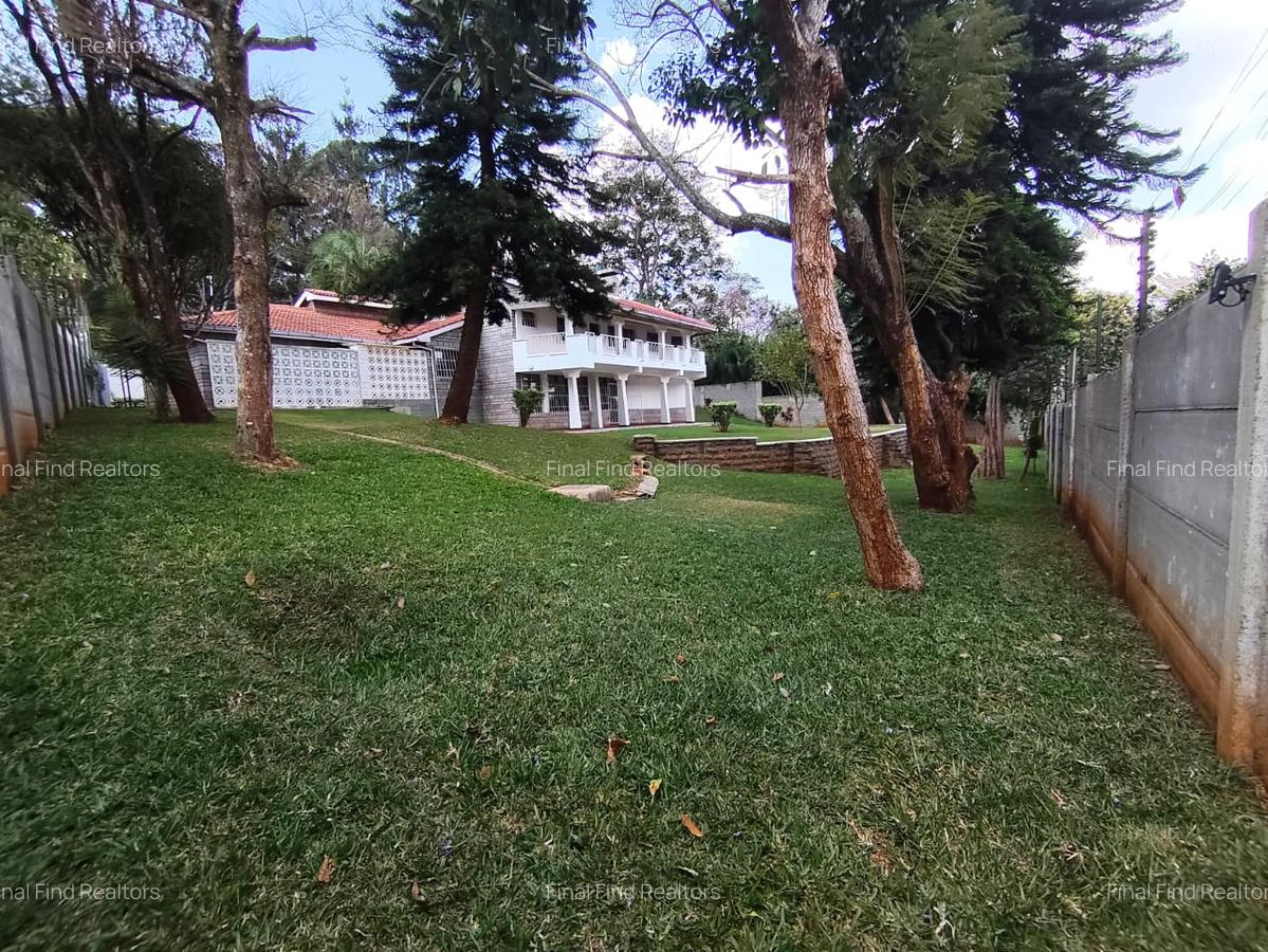 6 Bed House with Garden in Runda - 4