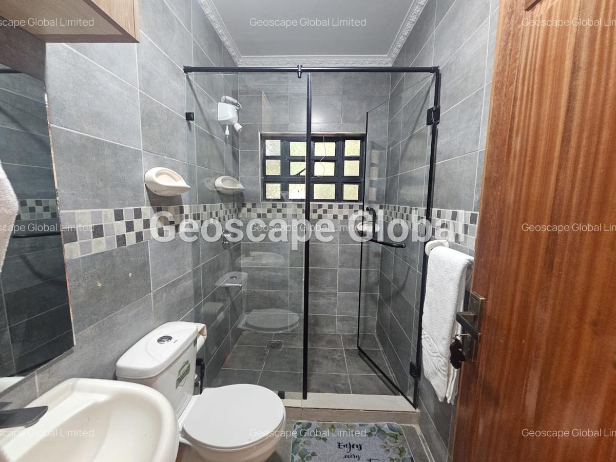 2 Bed House with En Suite in Runda - 17