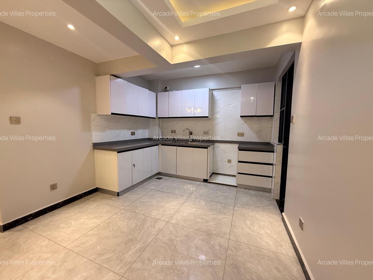 3 Bed Apartment with En Suite in Kileleshwa - 2