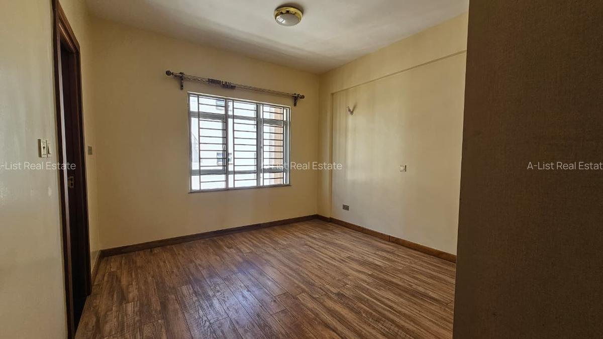 4 Bed Apartment with En Suite at Vihiga Road - 7