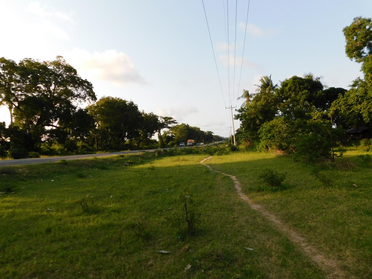 20 ac Land at Kikambala - 6