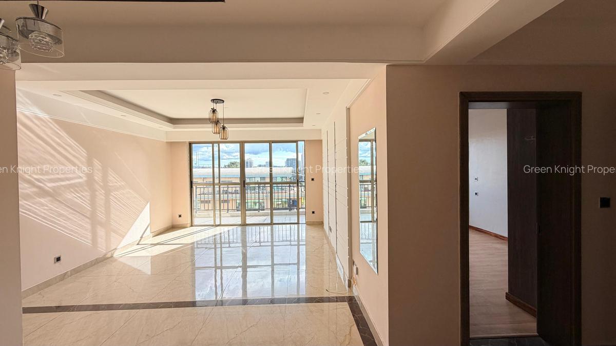 Serviced 2 Bed Apartment with En Suite in Kilimani - 6