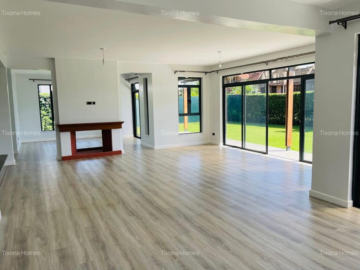 5 Bed Townhouse with En Suite in Runda - 14