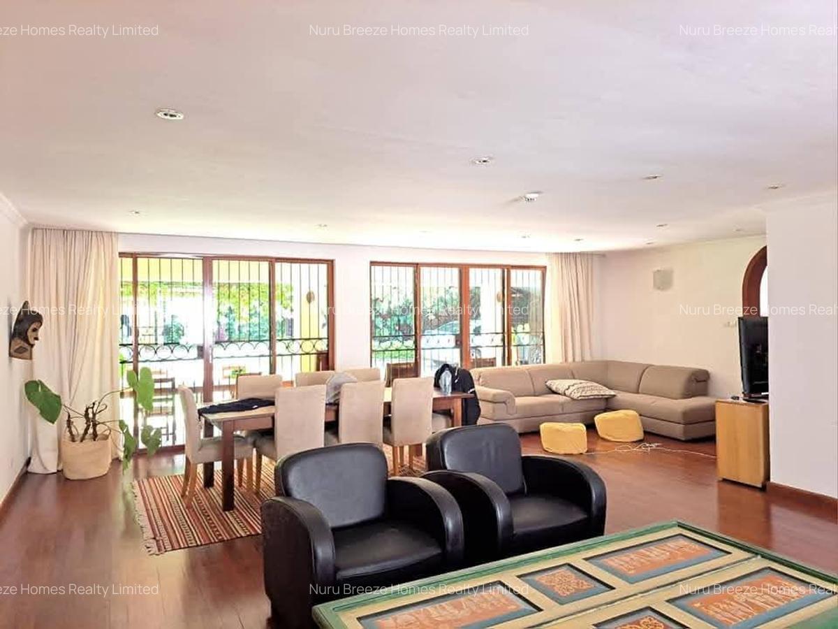 3 Bed House with En Suite in Muthaiga - 13