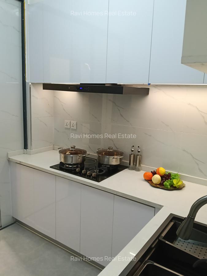 2 Bed Apartment with En Suite in Westlands Area - 11