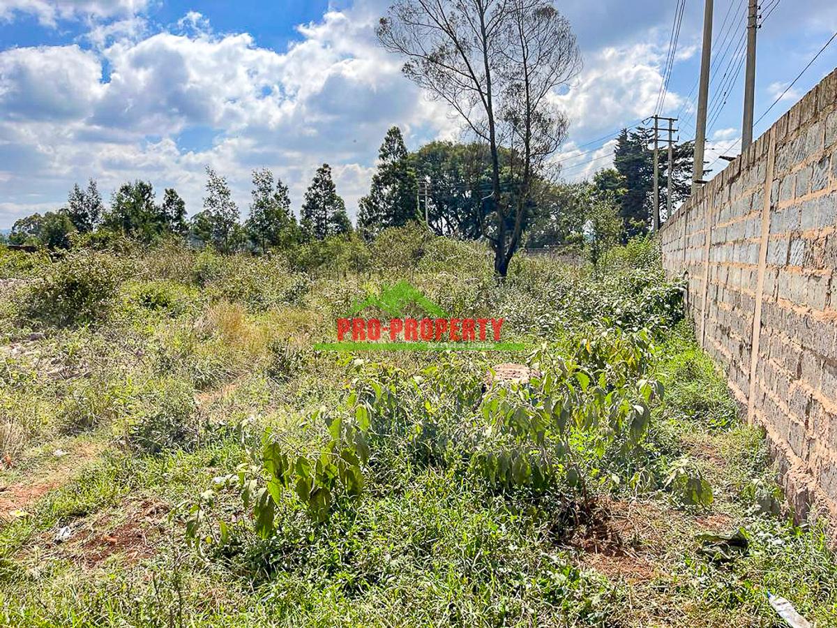 3.5 ac Land in Kikuyu Town - 3