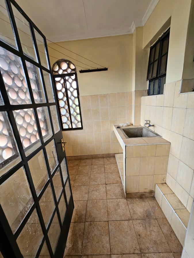 2 Bed Apartment with En Suite at Kilimani - 9