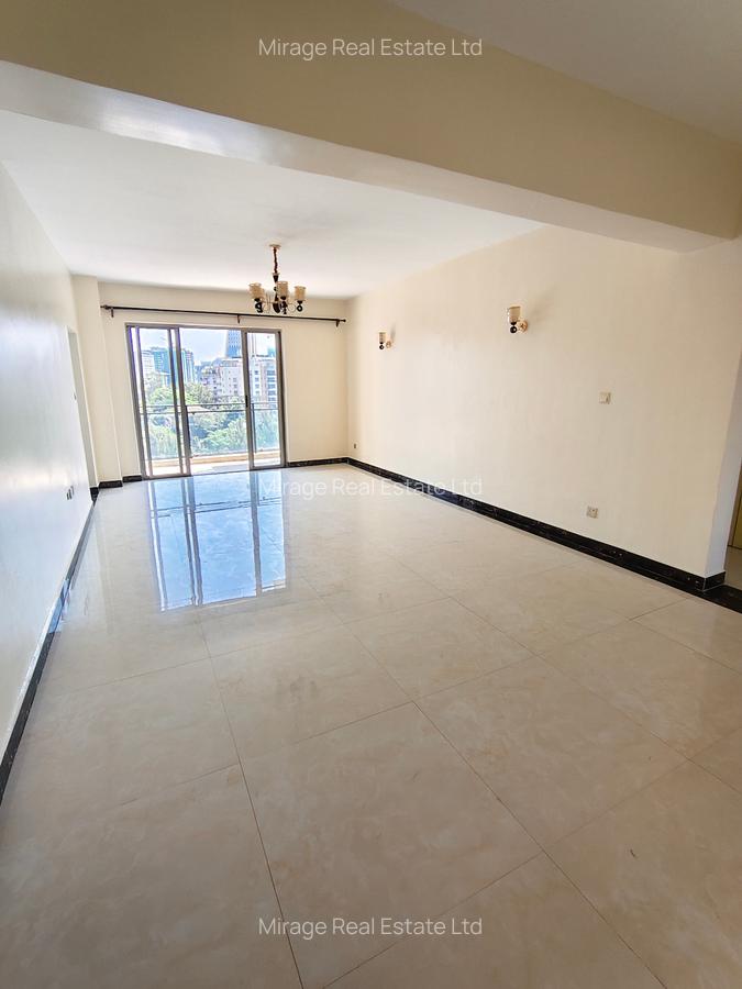 3 Bed Apartment with Swimming Pool in Kileleshwa - 4