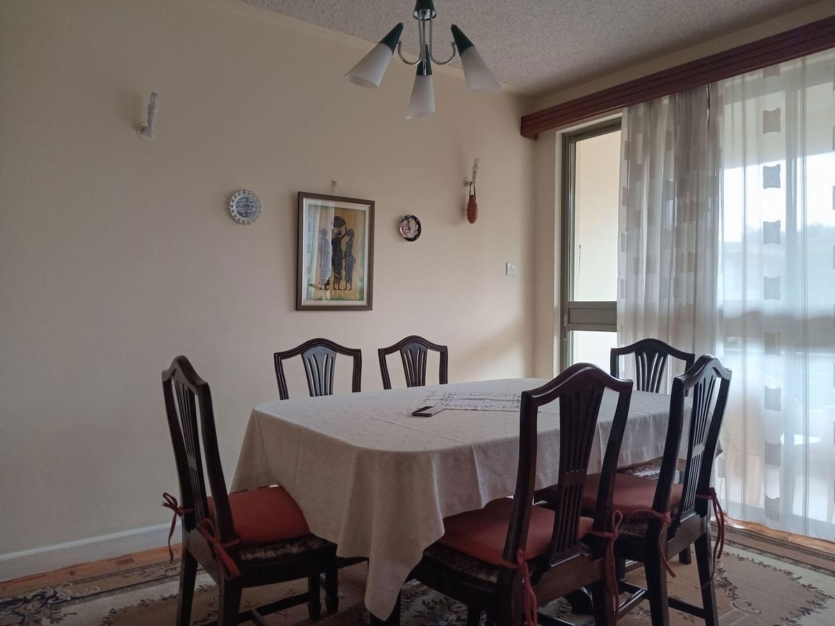 1 Bed Apartment with En Suite in Kilimani - 3