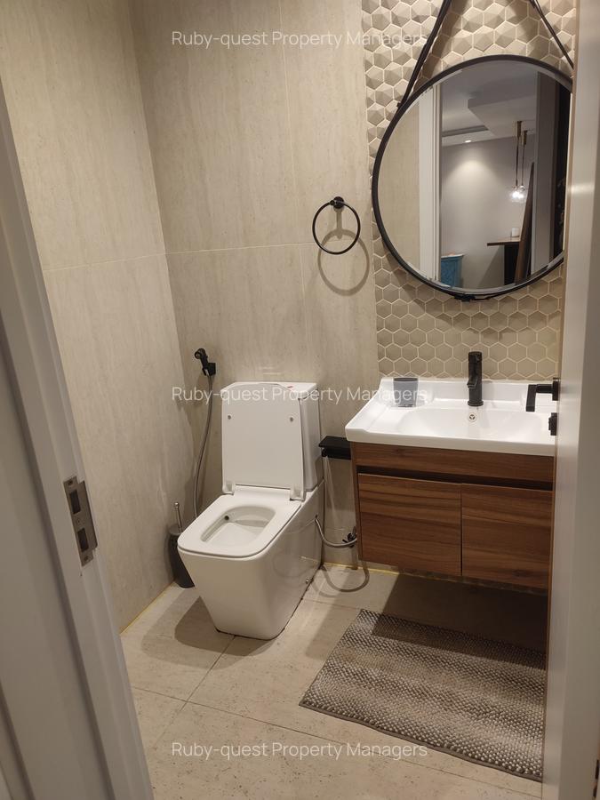 Serviced 3 Bed Apartment with En Suite at Brookside - 8