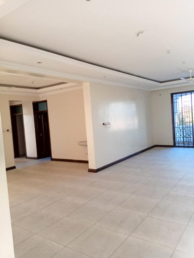 Serviced 3 Bed Apartment with En Suite at Nyali - 4