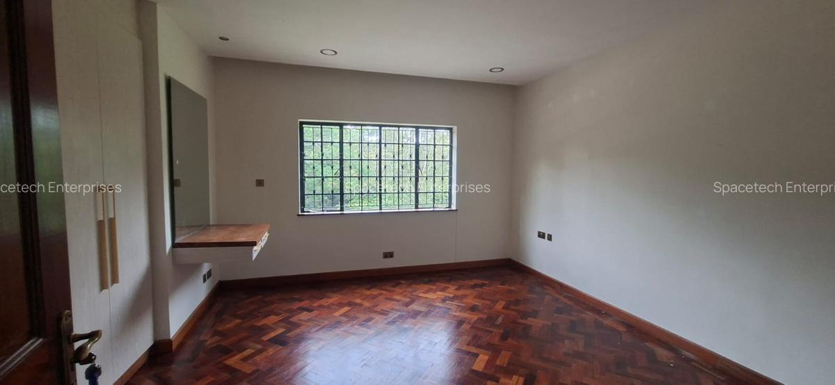 5 Bed House with En Suite in Kitisuru - 13