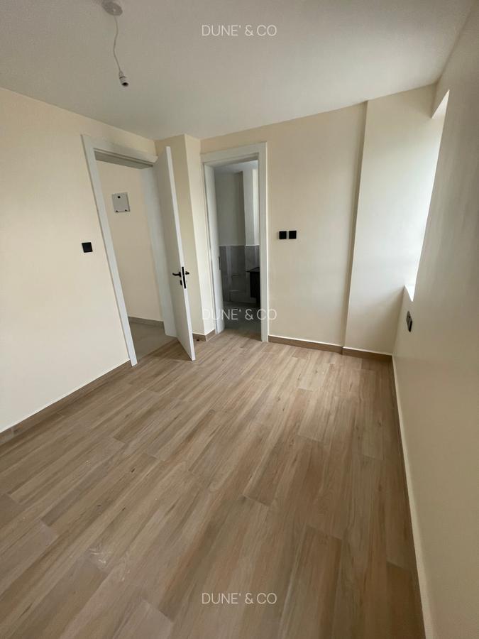 4 Bed Apartment with En Suite in Westlands Area - 14