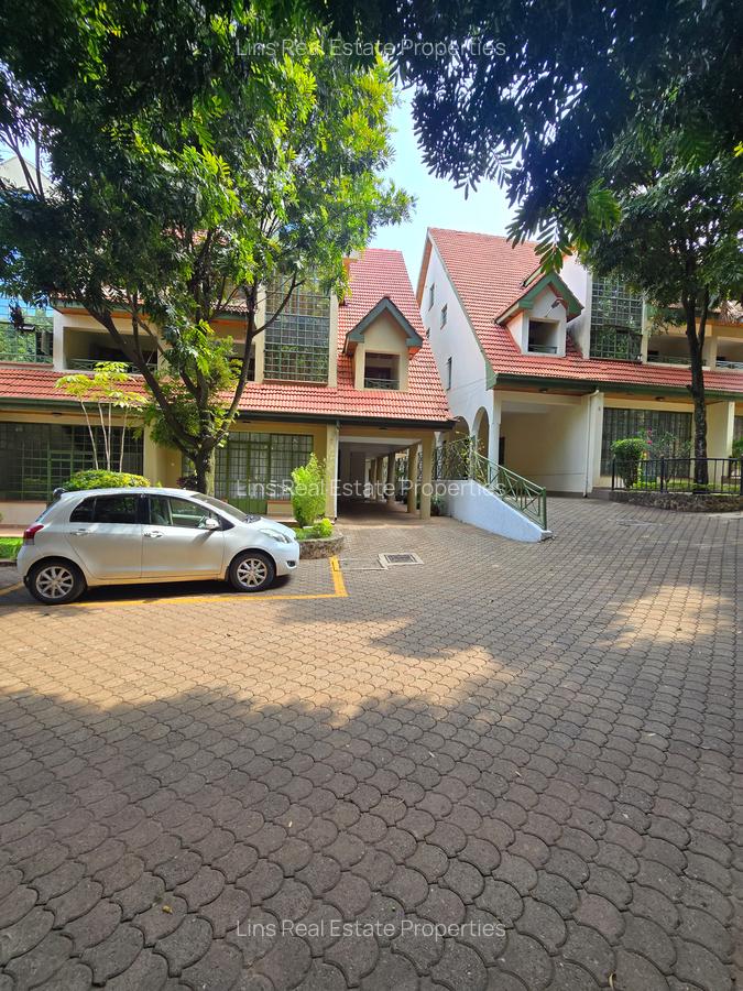 4 Bed Townhouse with En Suite in Lavington - 1