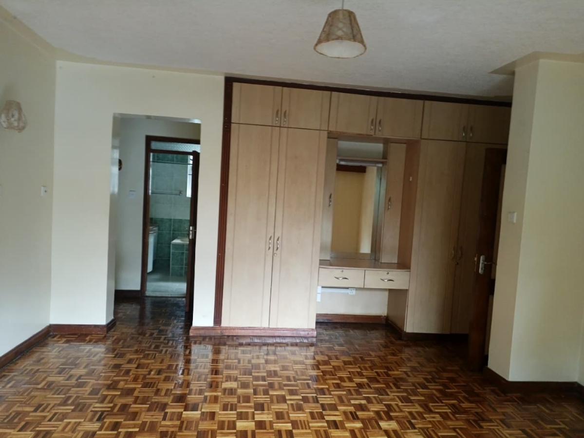 Serviced 3 Bed Apartment with En Suite in Kilimani - 5
