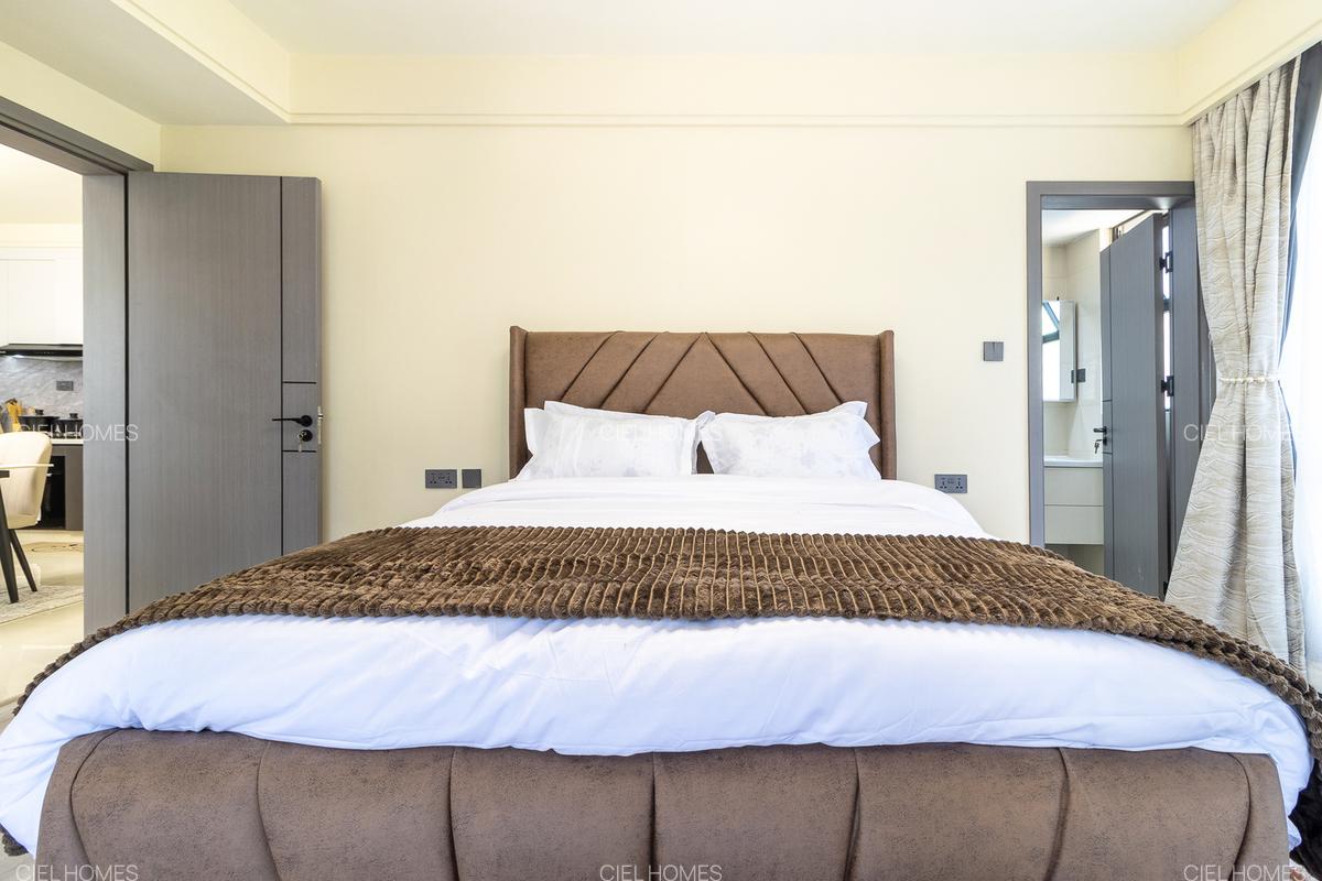 Serviced 2 Bed Apartment with Swimming Pool at Westlands Road - 11