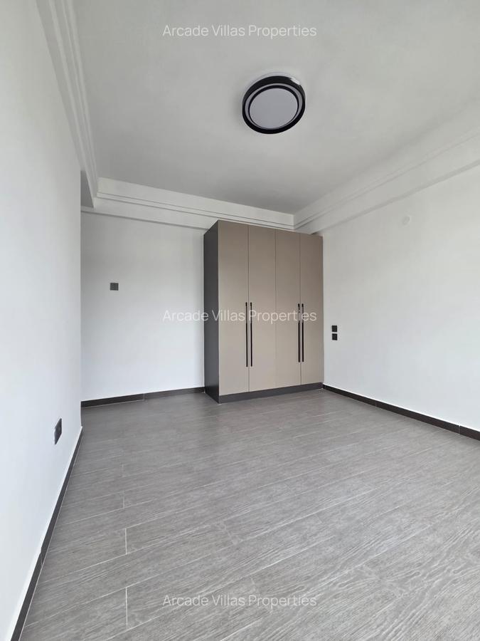4 Bed Apartment with En Suite in Kilimani - 17