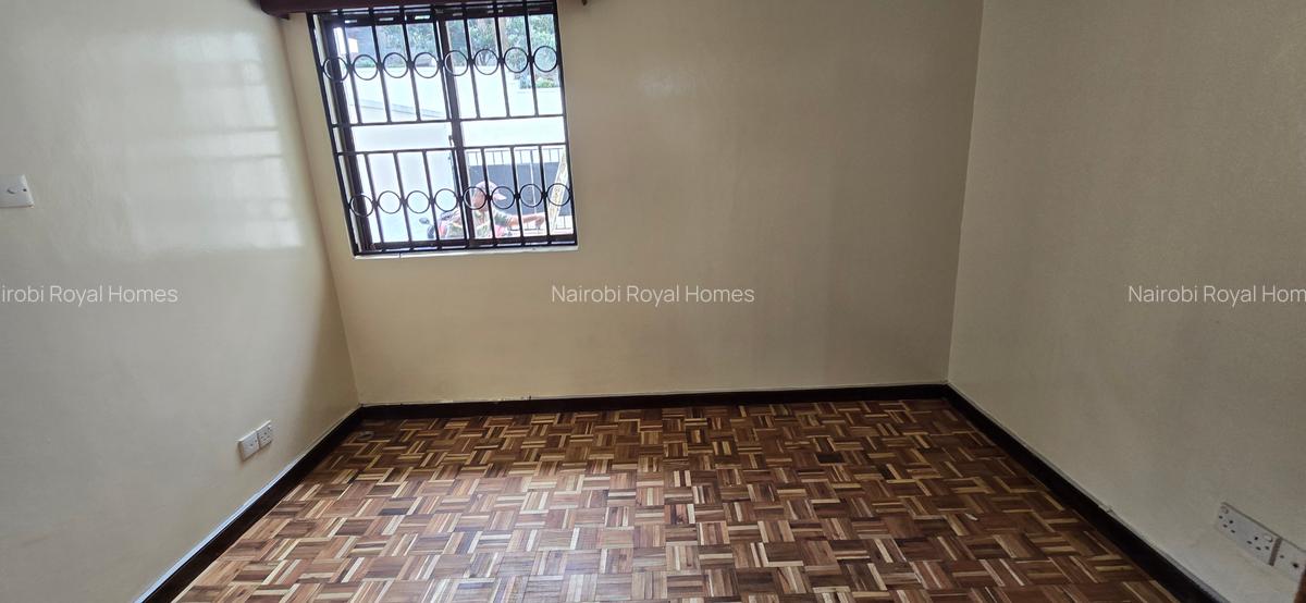 5 Bed Townhouse with En Suite at Lavington Green - 14
