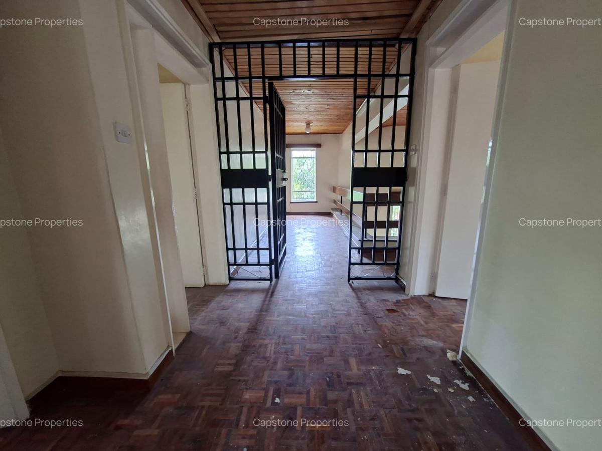 5 Bed House with En Suite in Gigiri - 17