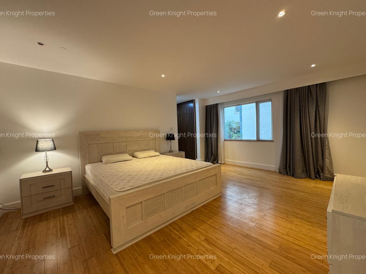 Serviced 3 Bed Apartment with En Suite in Westlands Area - 13