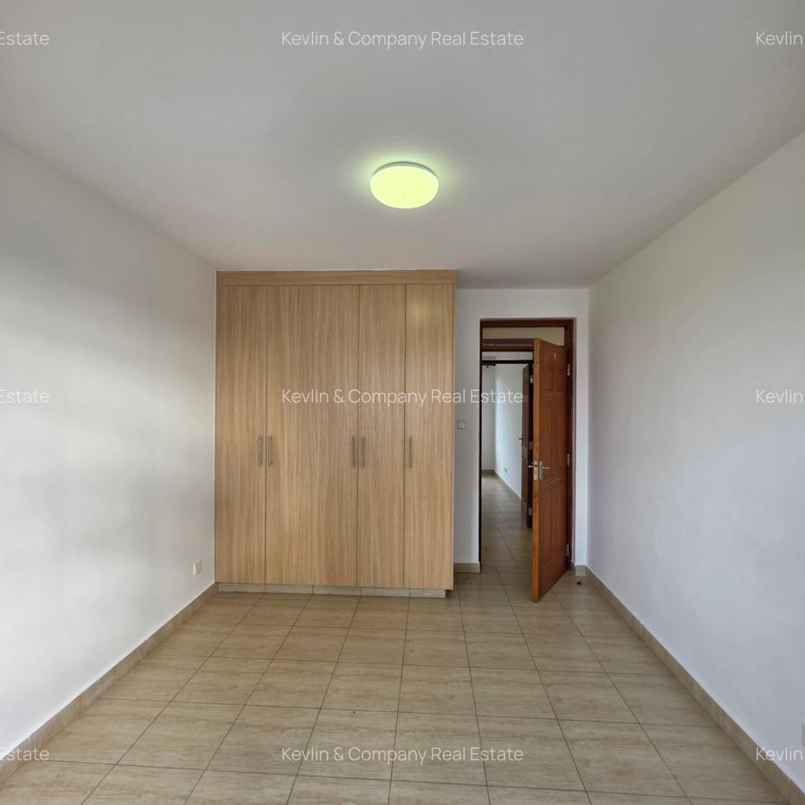 3 Bed Apartment with En Suite in Lavington - 13