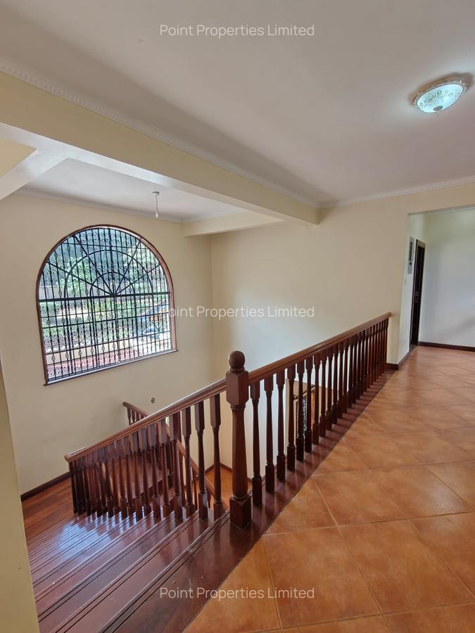 6 Bed Villa with En Suite in Karen - 9