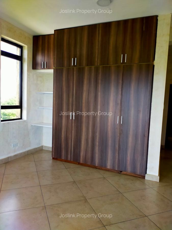 3 Bed Apartment with En Suite in Nyali Area - 11