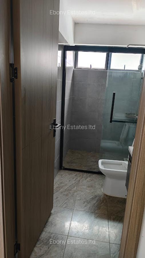 2 Bed Apartment with En Suite in Kilimani - 4