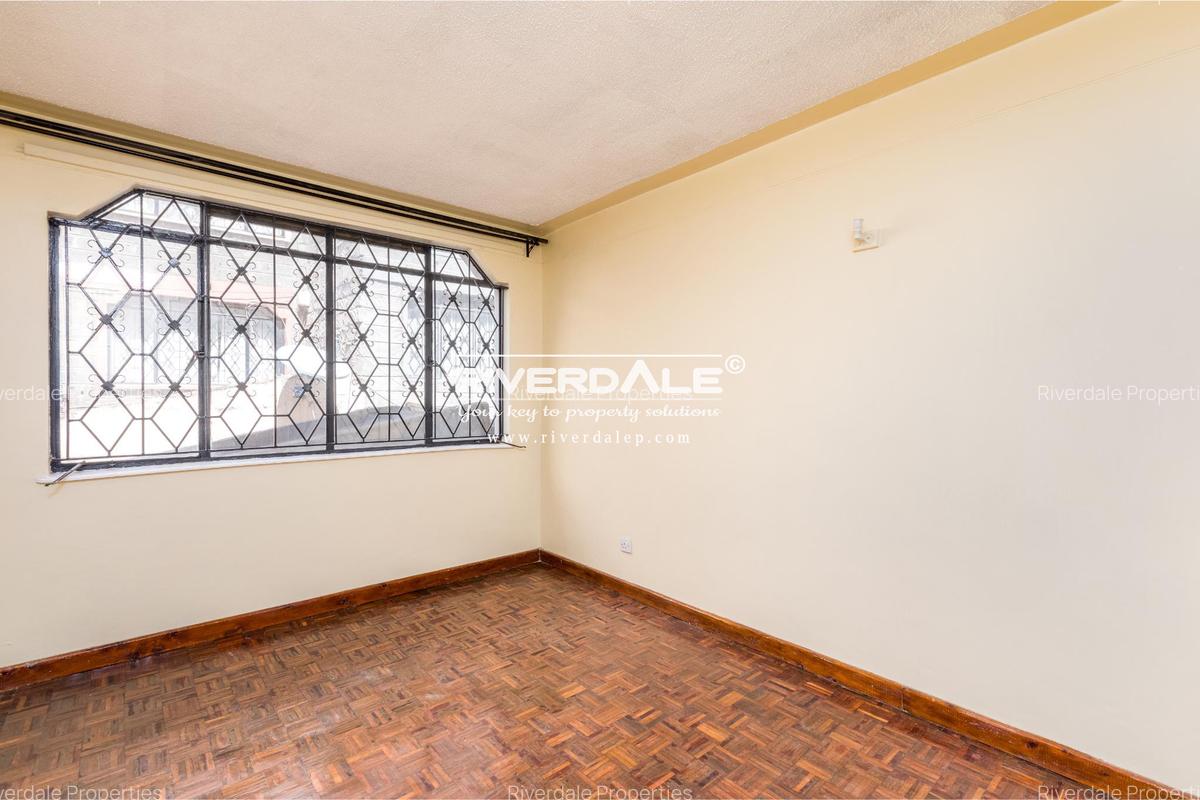 3 Bed Townhouse with En Suite in Parklands - 7
