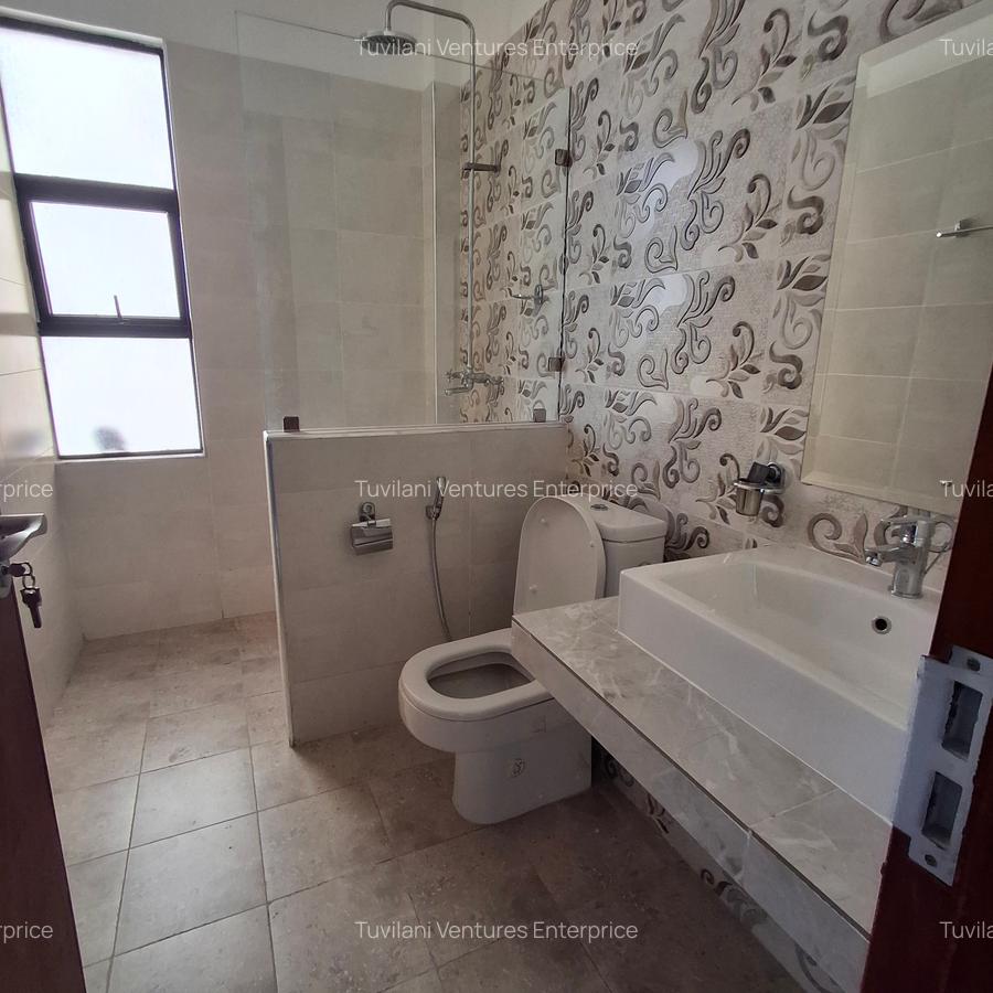 Serviced 3 Bed Apartment with En Suite at Nyali Mombasa - 11