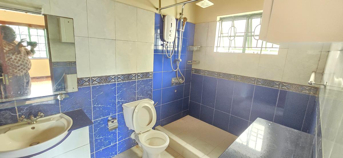 5 Bed Townhouse with En Suite at Mandera Road - 11