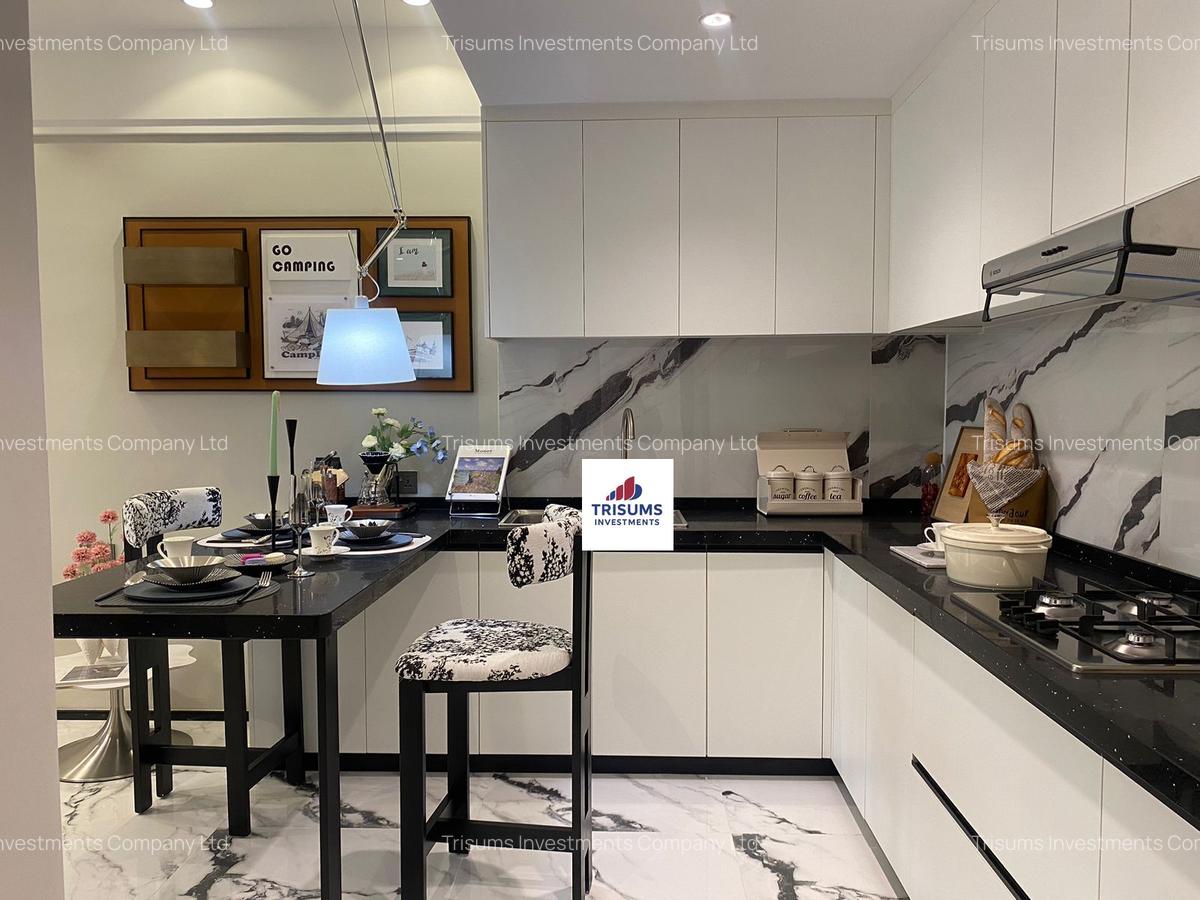 1 Bed Apartment with En Suite at Westlands Road - 2