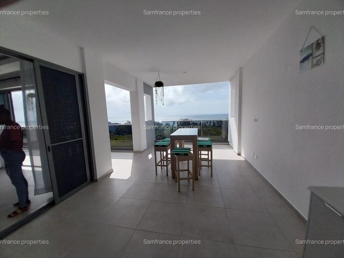 Serviced 5 Bed Apartment with En Suite at Mombasa - 16