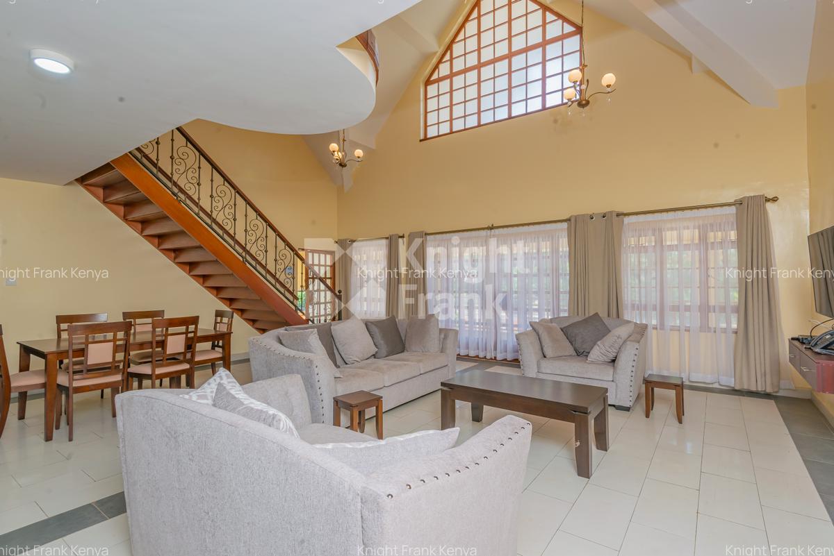 4 Bed House with En Suite at Pepo Lane - 2