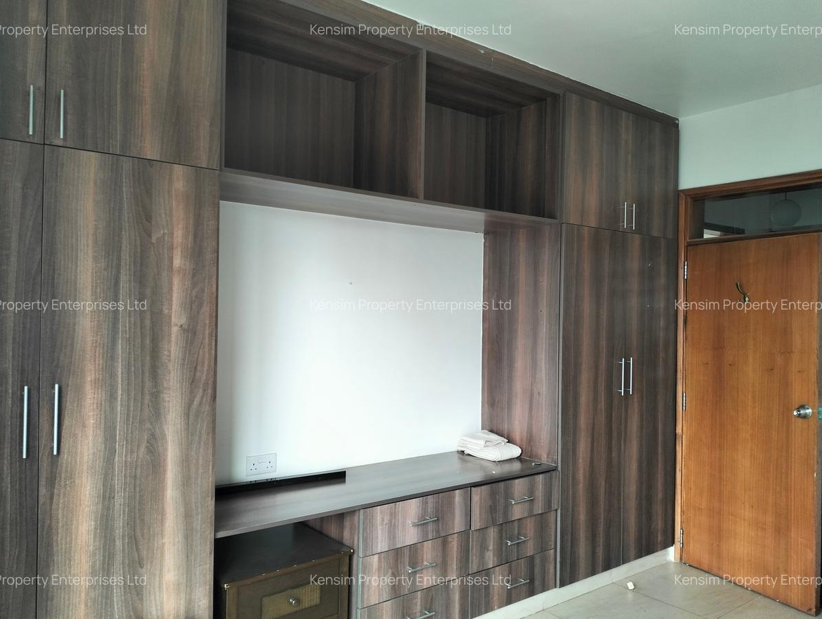 3 Bed Apartment with En Suite in Westlands Area - 5