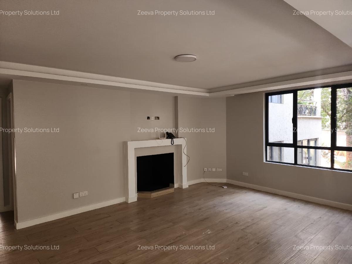 3 Bed Apartment with En Suite in Lavington - 2