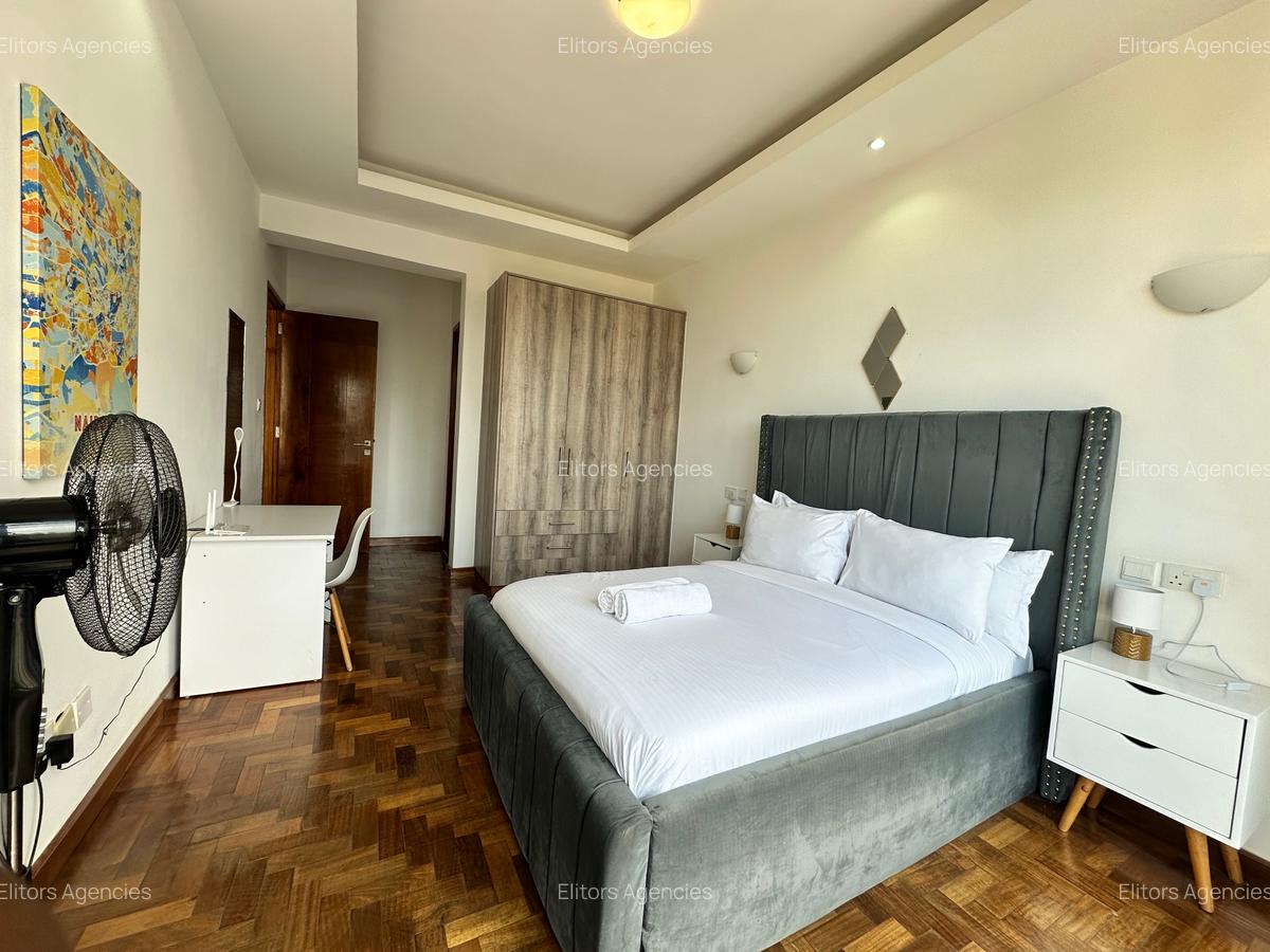 Serviced 2 Bed Apartment with En Suite at Lantana Road - 13