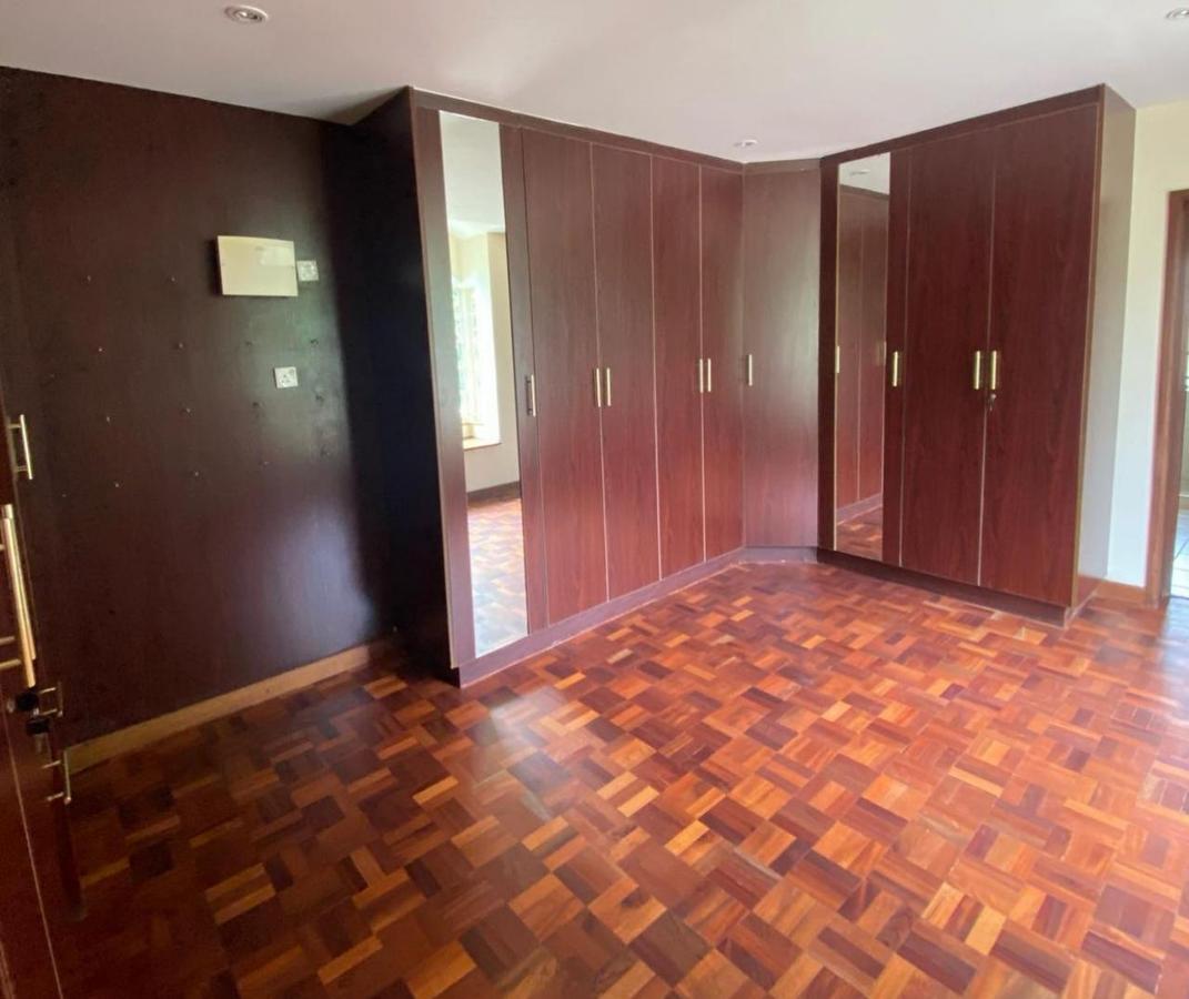 5 Bed Townhouse in Lavington - 6