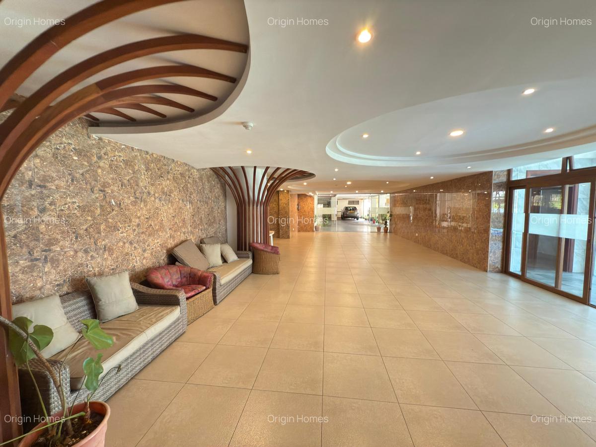 4 Bed Apartment with En Suite at General Mathenge - 20