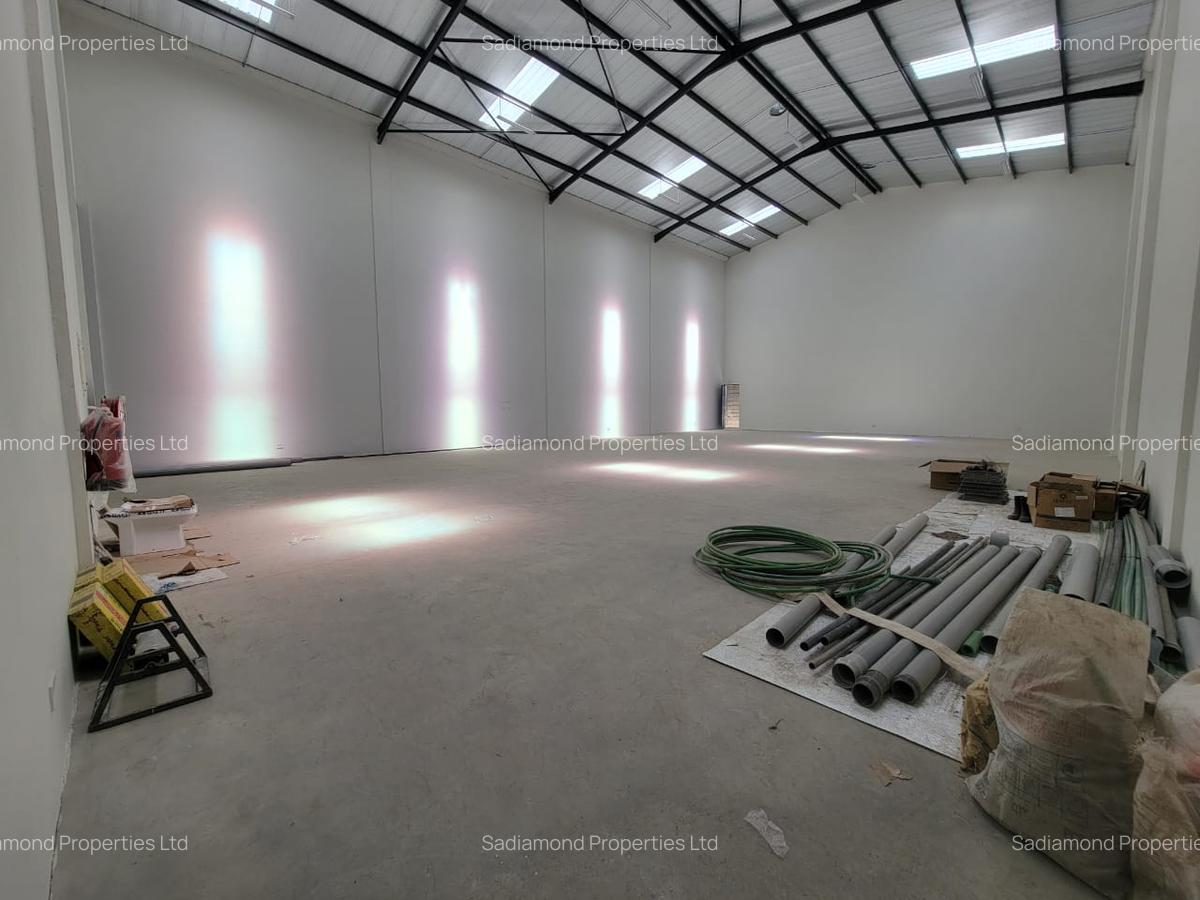 6,500 ft² Warehouse with Parking in Mombasa Road - 2