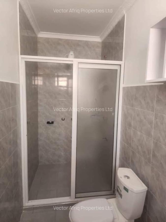 3 Bed House with En Suite at Acacia - 16